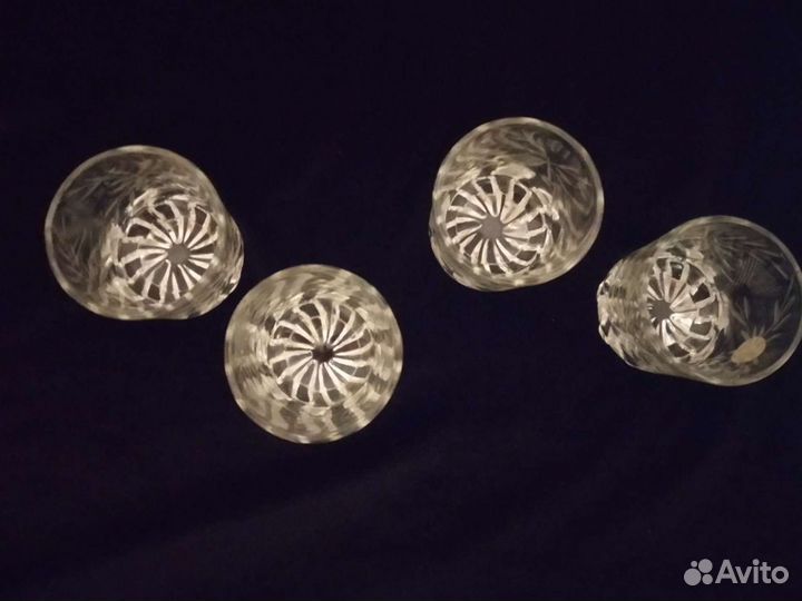 Хрустальные рюмки. Стопки