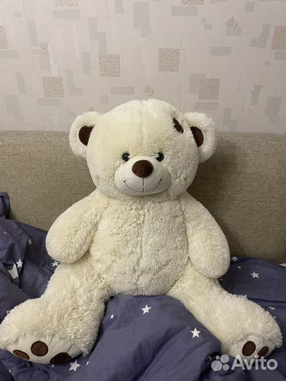 Плюшевый медведь