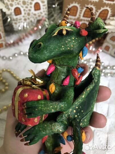 Ватная елочная игрушка Дракон