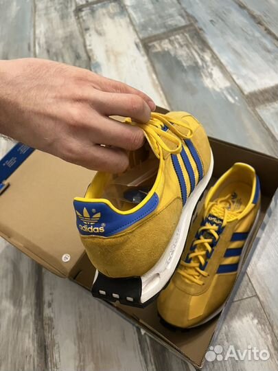 Adidas racing 1