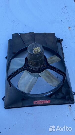 Диффузор вентилятора Audi 90