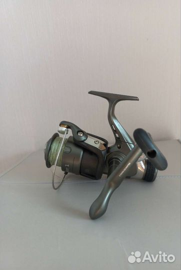 Катушка Salmo sniper baitfeeder1