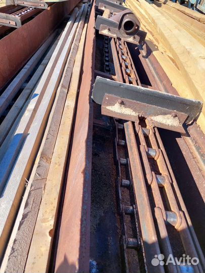 Скребковый транспортер