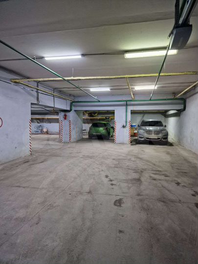 Машиноместо, 29 м²