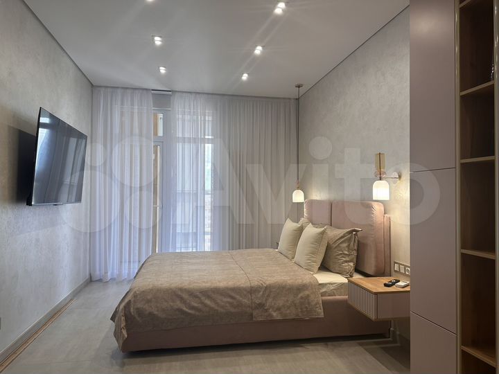 1-к. квартира, 45 м², 15/18 эт.