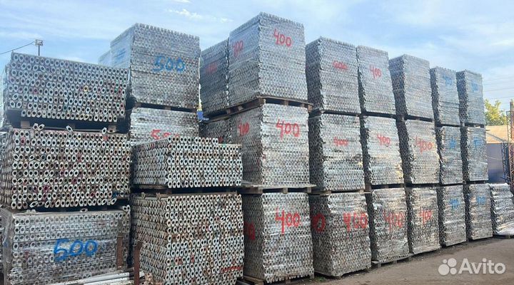 Телескопические стойки опалубки