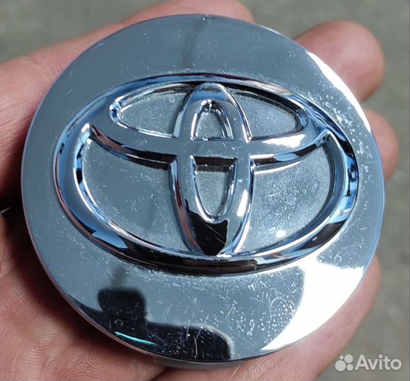 Заглушка литого диска Тойота