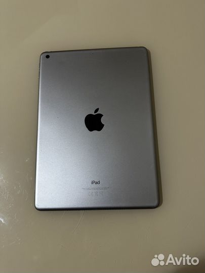 iPad 6 (6 th generation) на 256 Gb