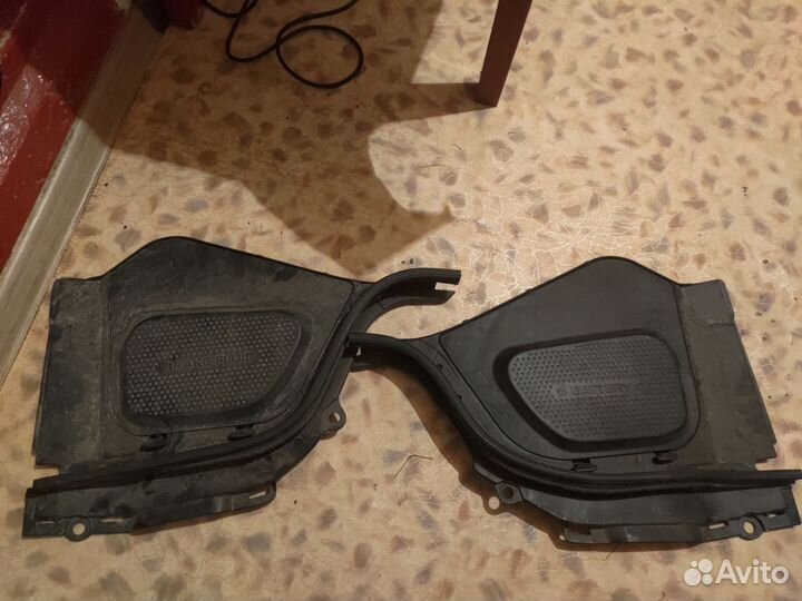 Крышка АКБ жаббо nissan fuga y50