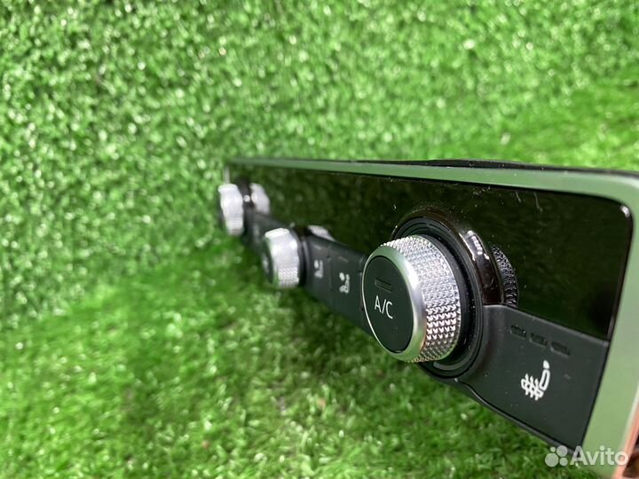 Блок управления климат-контролем 8V0820043D Audi S