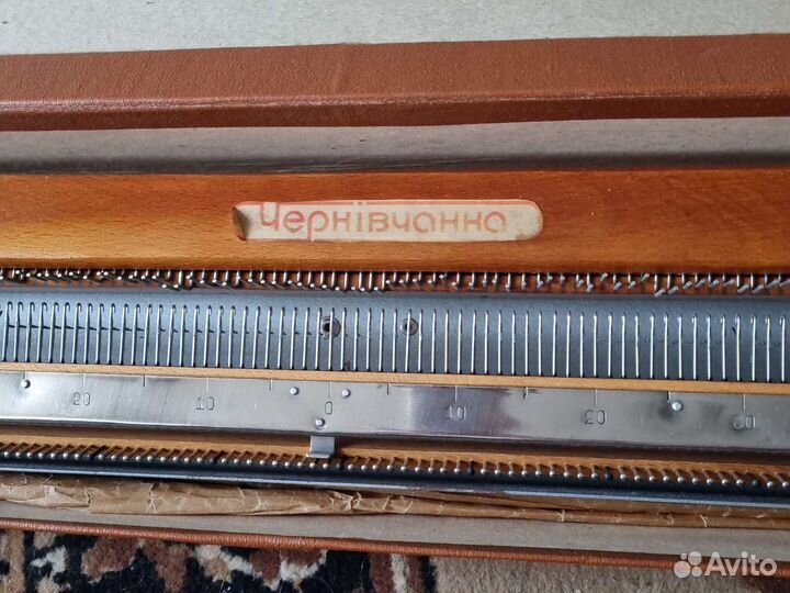 Ручная вязальная машинка 