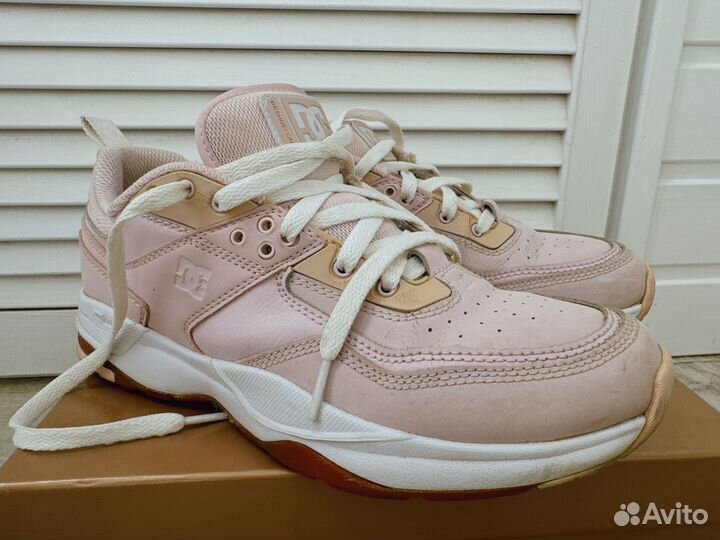 Кроссовки женские dc розовые