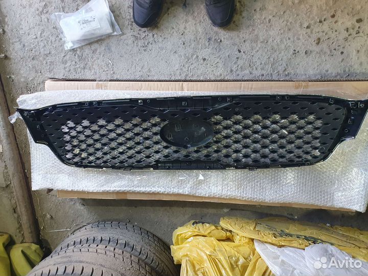 Продам решётку радиатора киа соренто 3 поколение