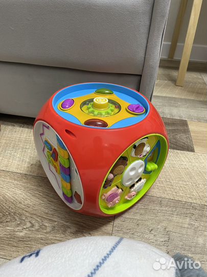 Развивающие игрушки для малышей