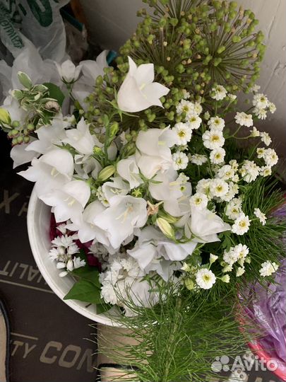 Композиции из фермерских цветов