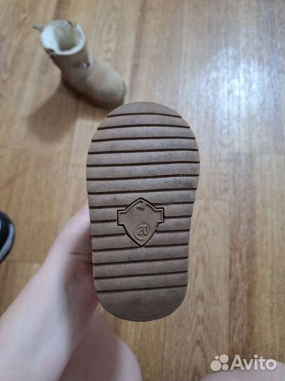 Ботинки зимние 20