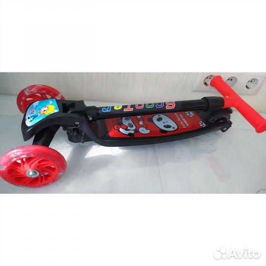 Самокат складной детский трёхколёсный