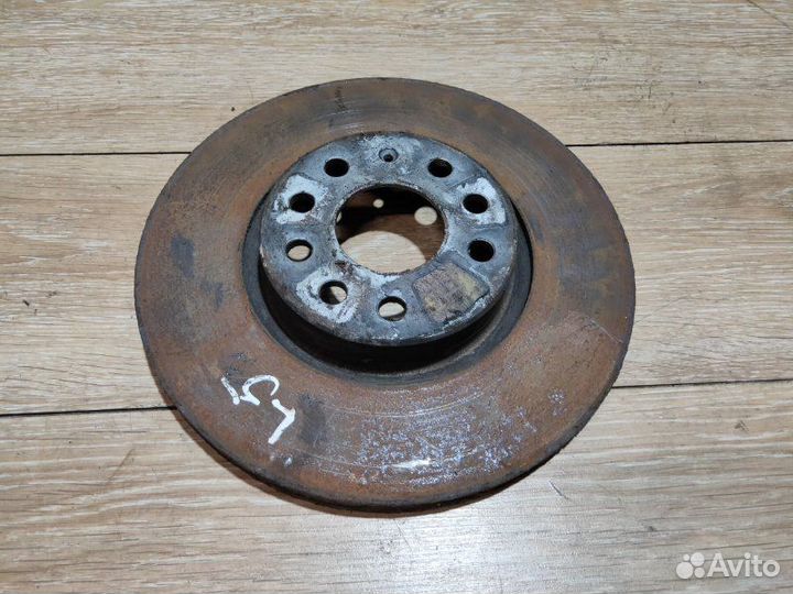 Тормозной диск передний Volkswagen Passat B6 1.9