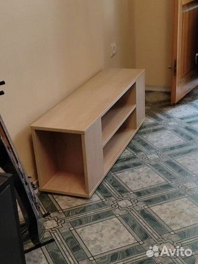 Тумба под телевизор напольная