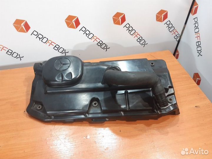 Декоративная крышка двигателя Mercedes Vito W638