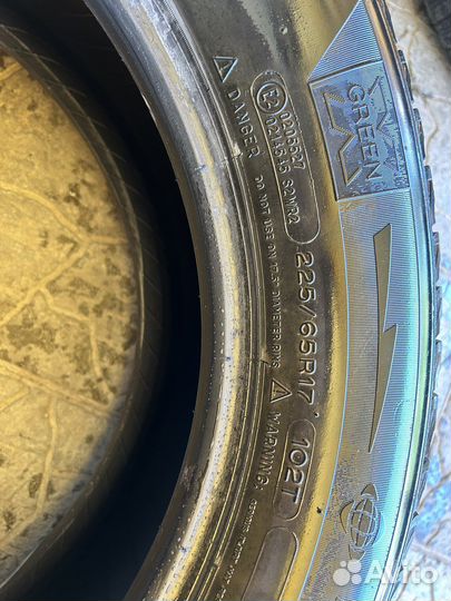 Michelin Latitude X-Ice XI2 225/65 R17 102T