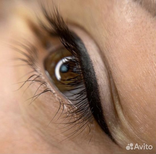 Модели на татуаж век