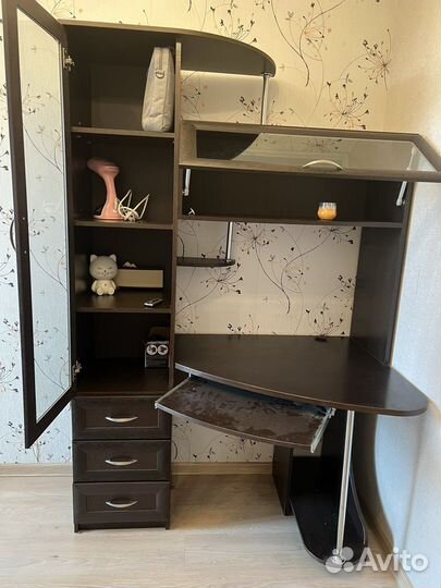 Компьютерный стол