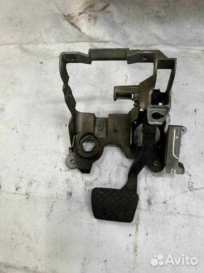 Педальный узел audi a4 a5 q5
