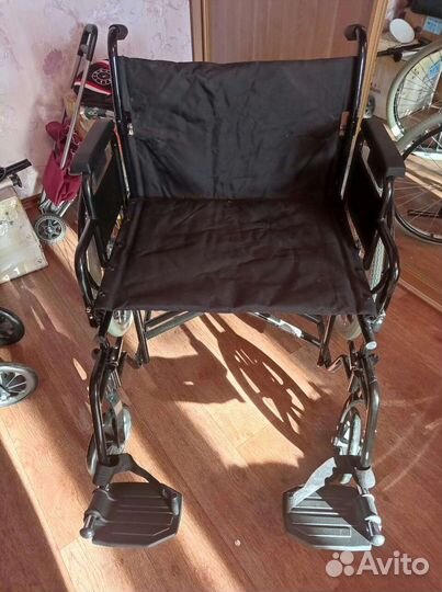 Коляска инвалидная широкая