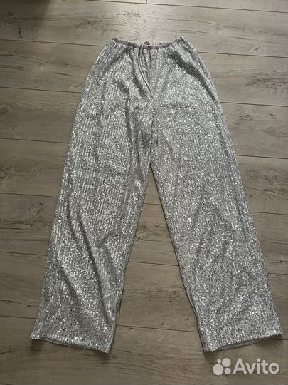 Брюки женские с пайетками
