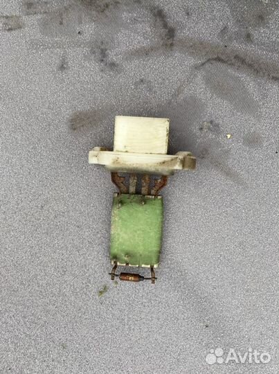 Резистор печки Ford Focus 2