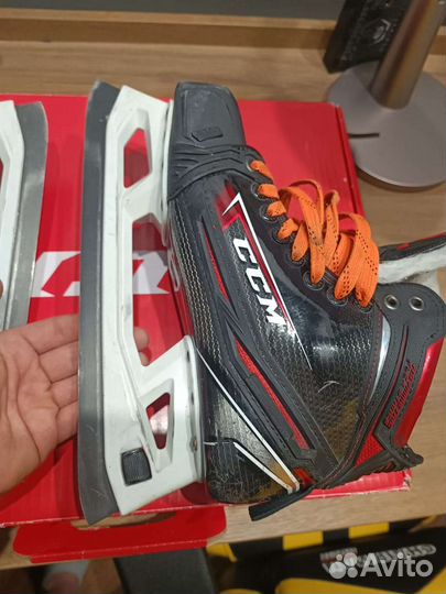 Коньки хоккейные вратарские CCM JetSpeed 8EE