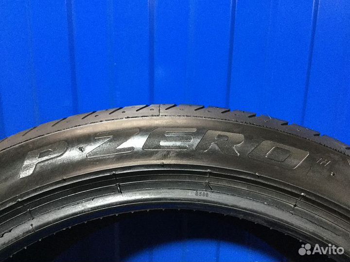 Pirelli P Zero 275/35 R19