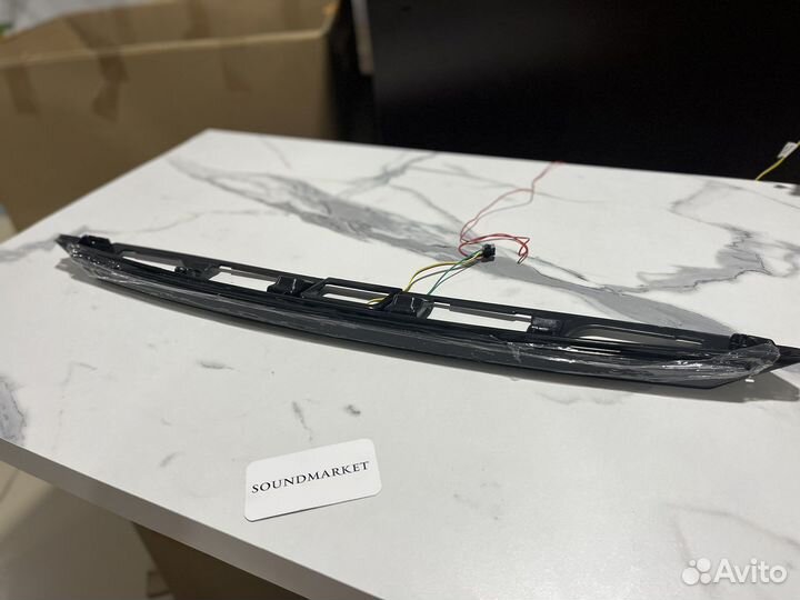 Светящийся молдинг Camry 70