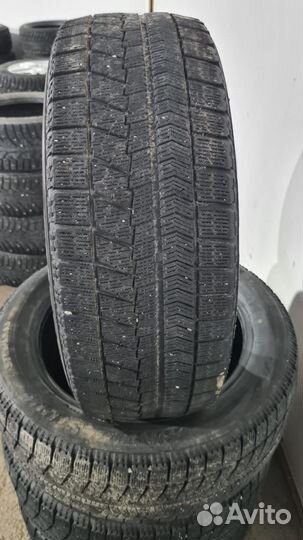 Bridgestone Blizzak VRX 215/55 R18