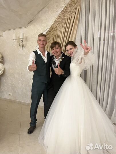 Ведущий и диджей