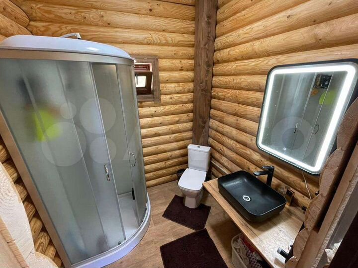 Дом 420 м² на участке 10 сот.