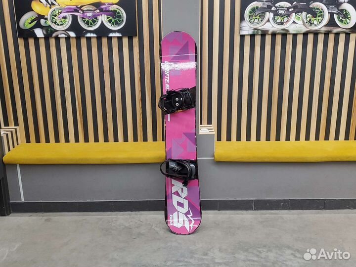 Сноуборд, ботинки, крепление