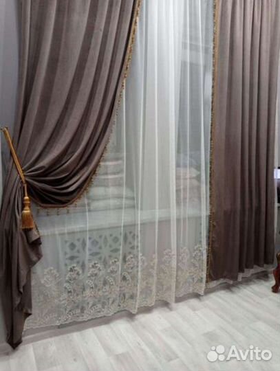 Шторы и тюль шелковый бархат тауп,стеклярус