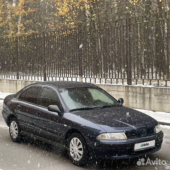 Mitsubishi Carisma 1.6 МТ, 2003, 290 000 км