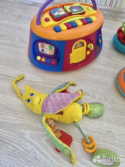 Развивающие игрушки