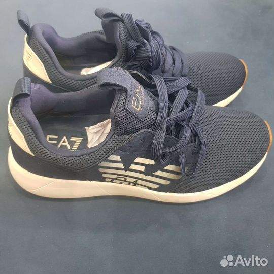 Кроссовки женские armani