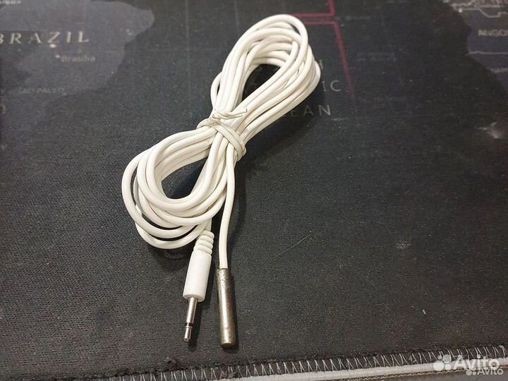 Термодатчик с дисплеем на 2 температуры