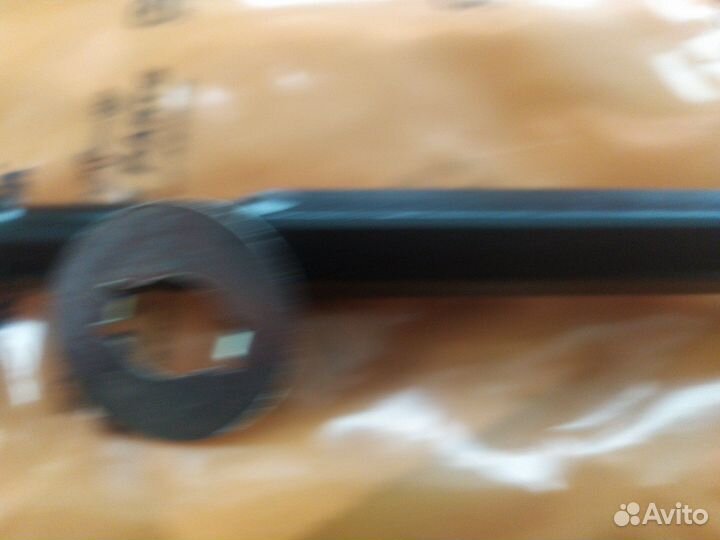 Тяга рулевая Toyota Avensis AZT250, Corolla Verso