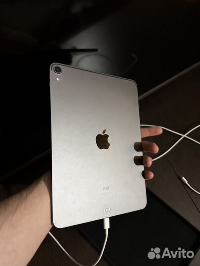 iPad pro 11 2018 64gb