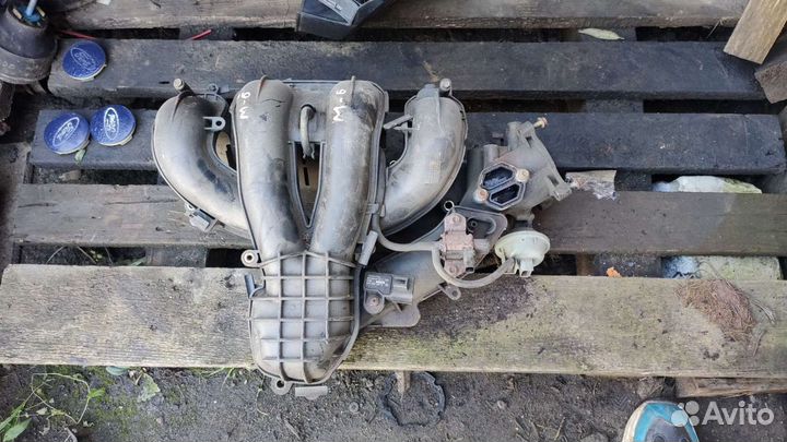 Впускной коллектор Mazda 6 GG 1.8 L8 мазда 6