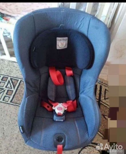 Автокресло peg perego 9-18 kg