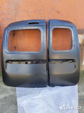 Задние двери ларгус