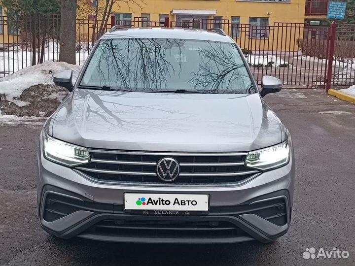 Volkswagen Tiguan 2.0 AMT, 2022, 12 100 км