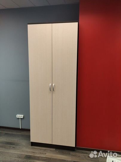 Шкаф распашной новый